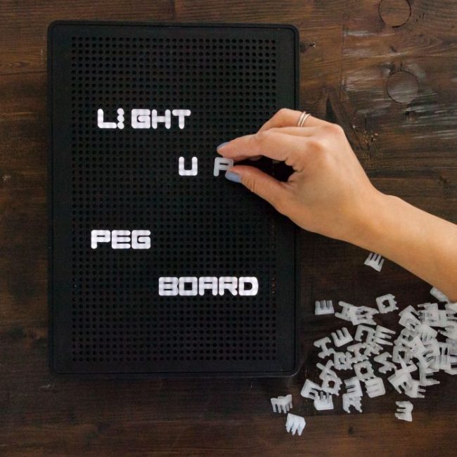 light_up_peg_board_2