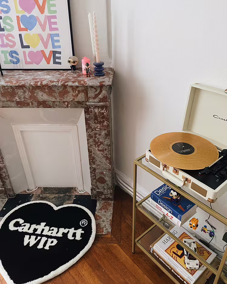 De beaux rangements pratiques pour les vinyles